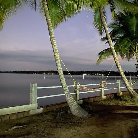 Candlehut Homestay Nileshwar Luaran gambar