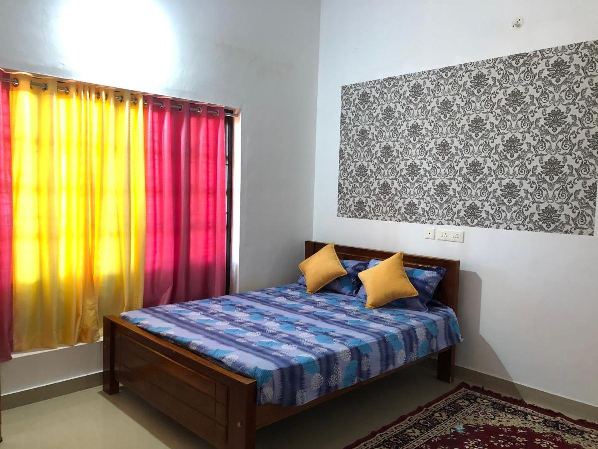 Candlehut Homestay Nileshwar Luaran gambar